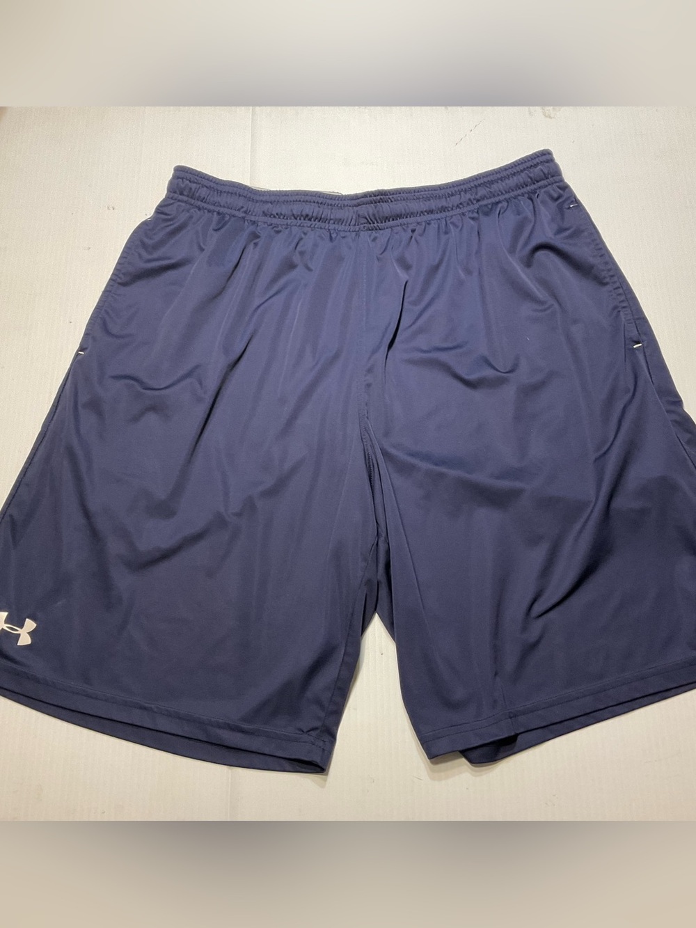 Under Armour Men Sz XL Navy Blue Shorts Training Athletic Loose Logo Pockets